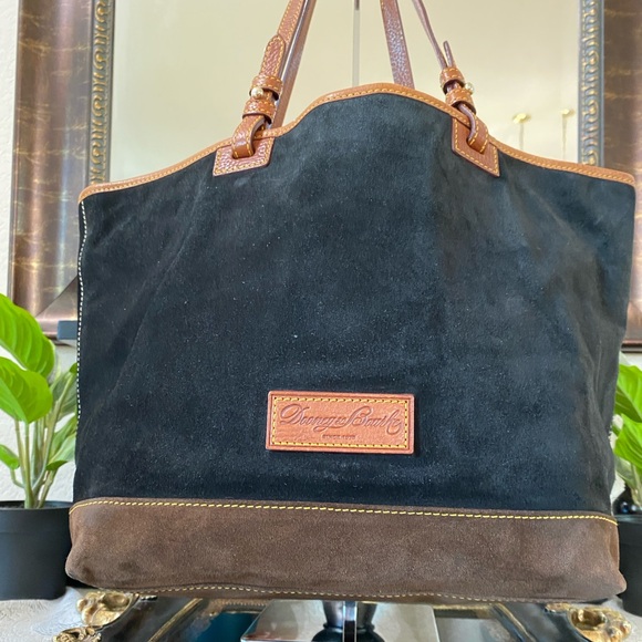 Dooney & Bourke Vintage Classic Black and Brown Suede Leather Tote Bag, Med - Picture 2 of 16